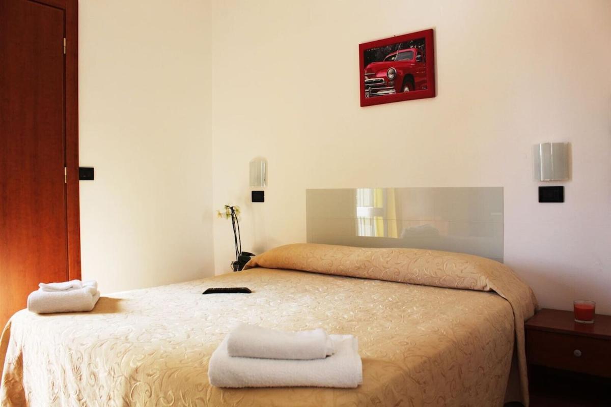 Fellini Rimini Hotel Ngoại thất bức ảnh